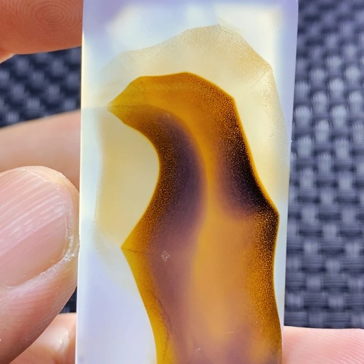 休***n玛瑙/玉髓未镶嵌颈饰