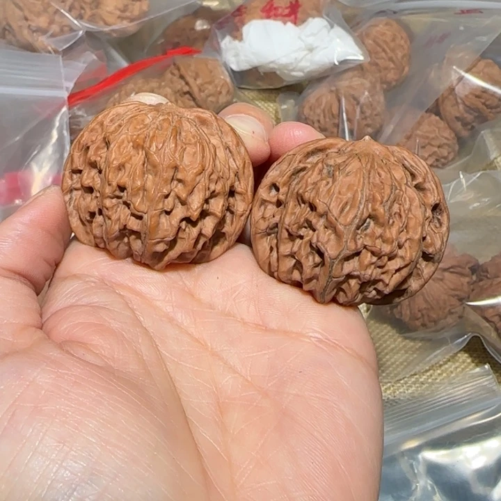 归***林文玩核桃吊坠磨盘41