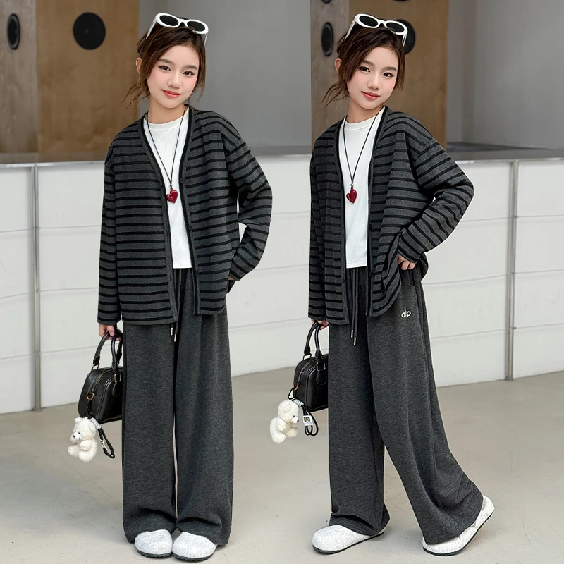 女童秋装套装儿童糯米裤开衫外套洋气条纹2025中大儿童显瘦三件套