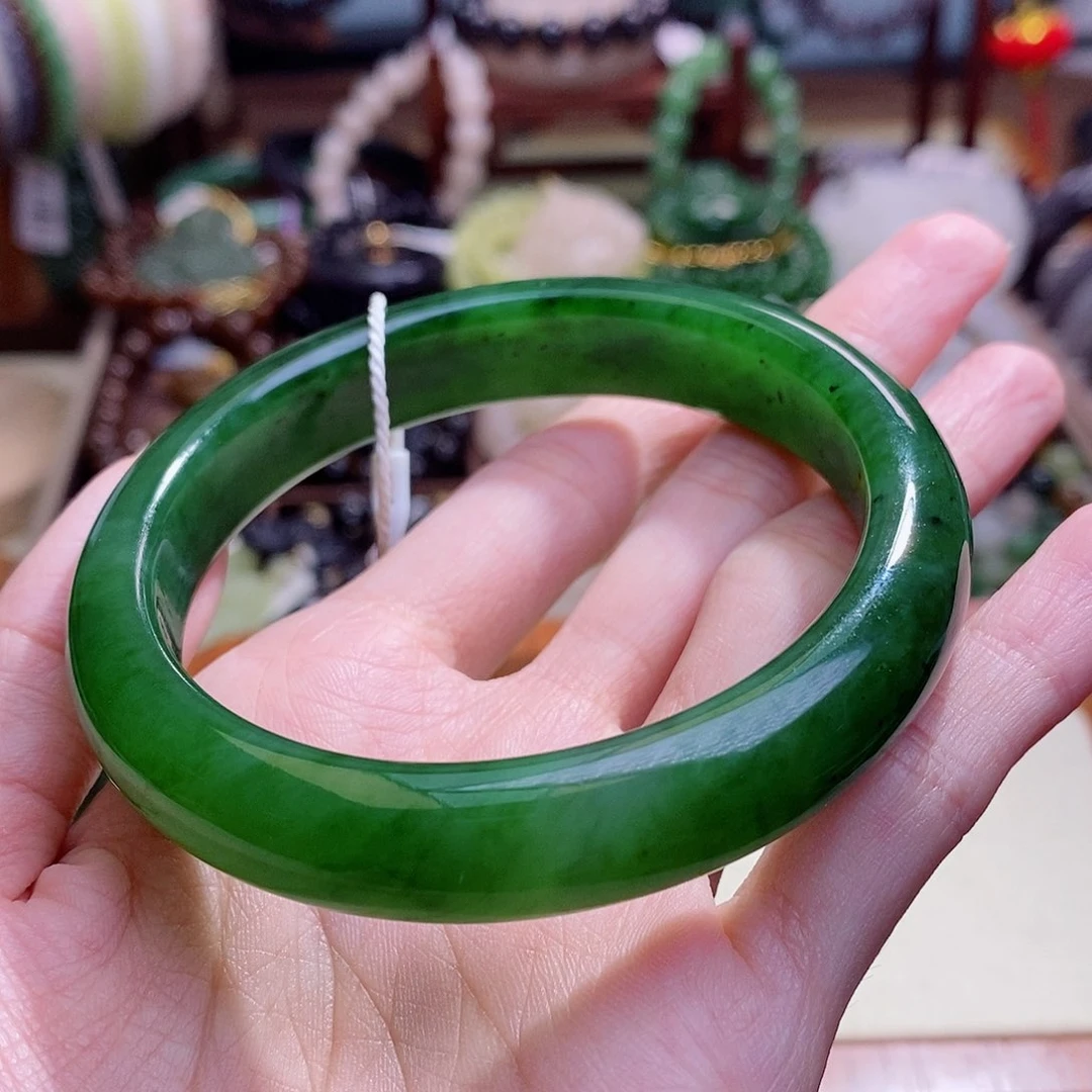 和田玉未镶嵌颈饰碧玉清货手镯59.5圈口