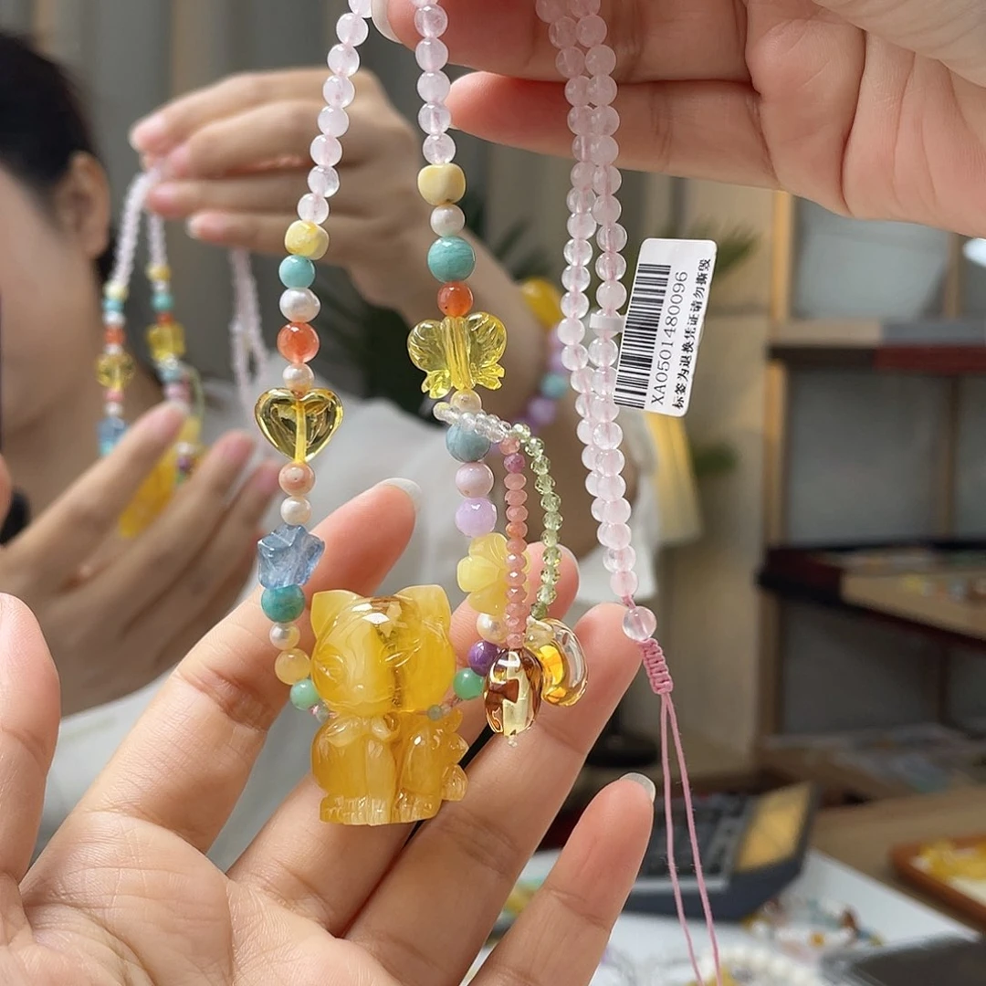 琥珀裸石未镶嵌蜜蜡吊坠