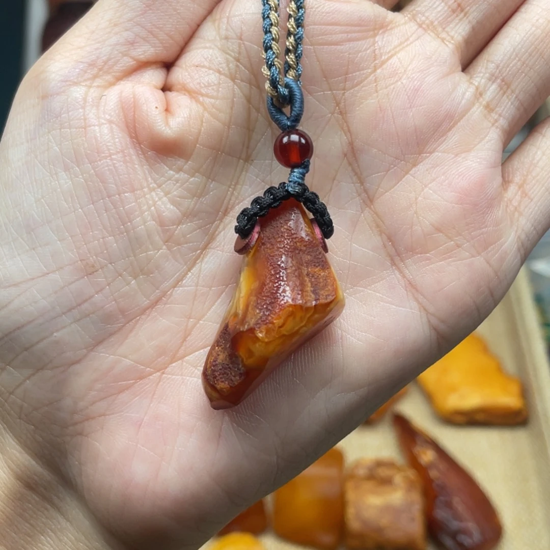 琥珀未镶嵌珠宝奇石