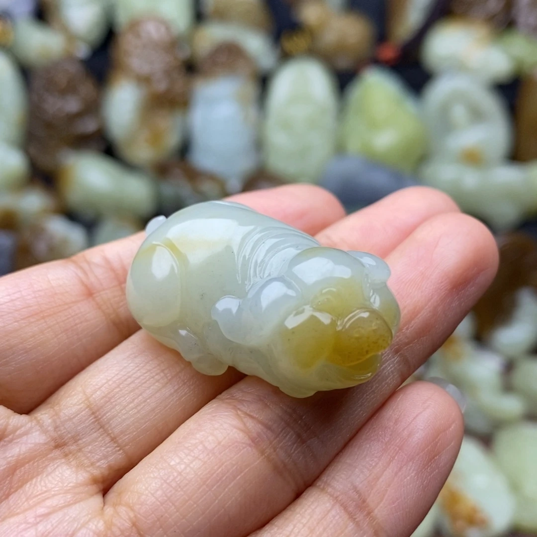 项链未镶嵌和田玉（糖玉）