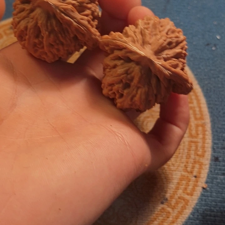 文玩核桃吊坠全品楼王46