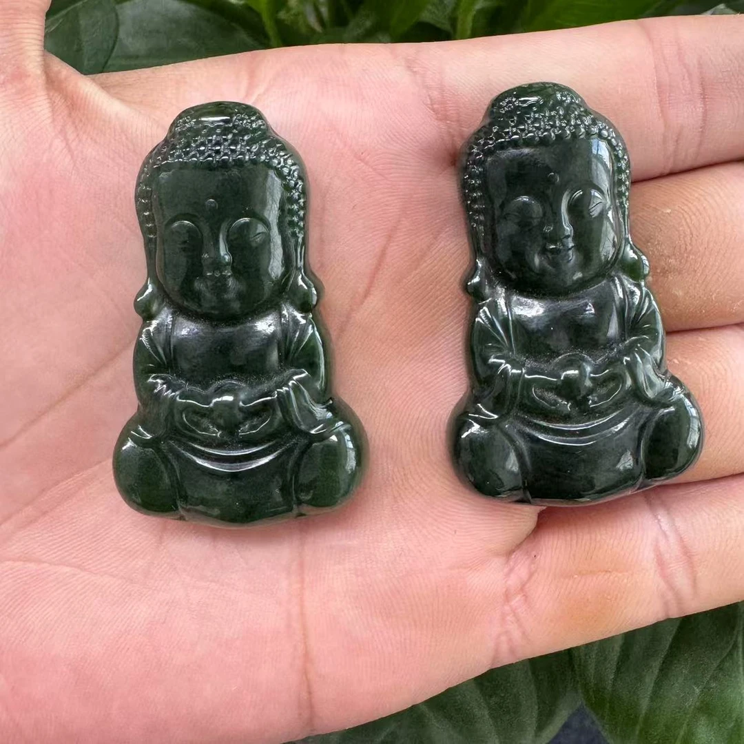 D318 天然和田玉小佛吊坠 拍一发一多样性发其一