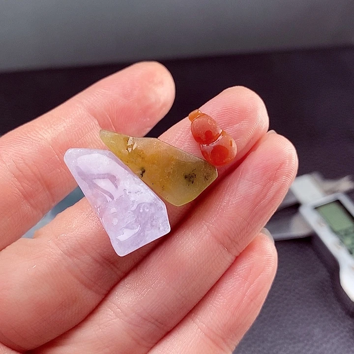 翡翠未镶嵌颈饰缅甸翡翠A货边角