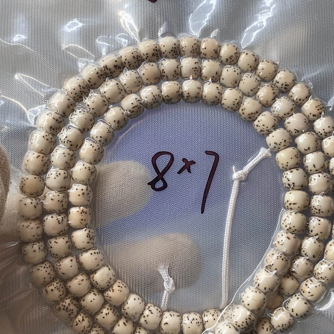 星月菩提吊坠A02原白河豚8*7c长