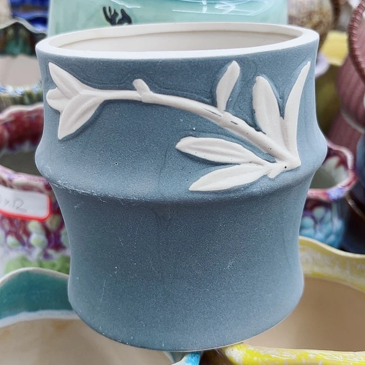 多肉绿植陶瓷花盆9.9包邮，有孔