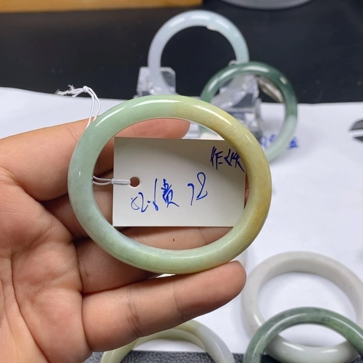 未镶嵌手镯翡翠作*天然翡翠