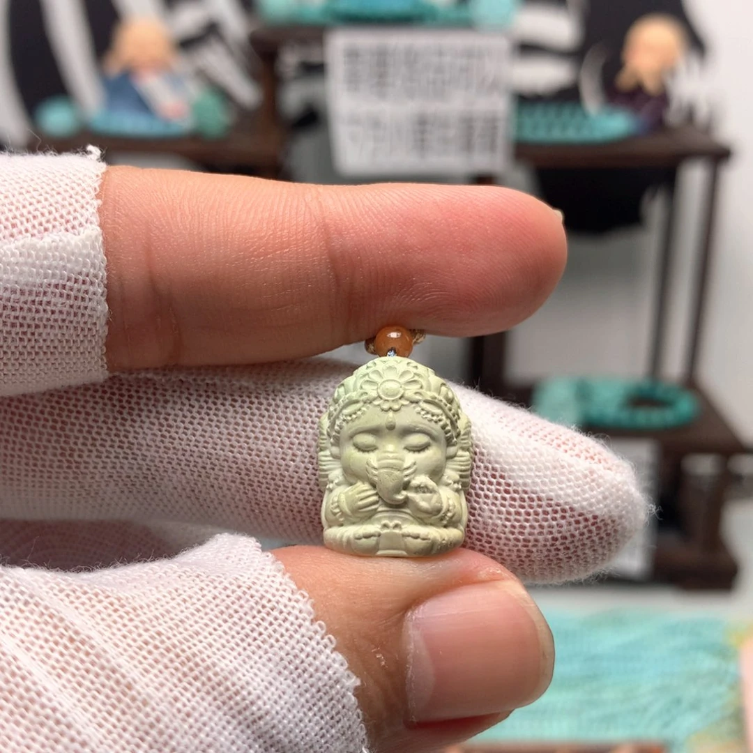 未镶嵌绿松石挂件