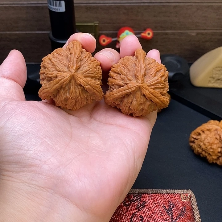 仰***空把件文玩核桃白奔
