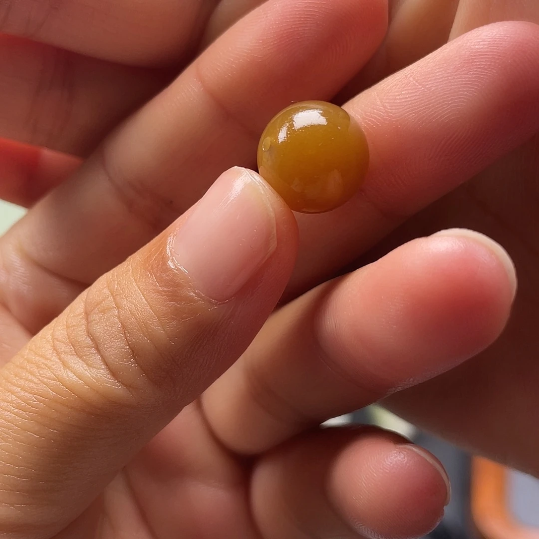 未镶嵌和田玉（糖玉）挂件