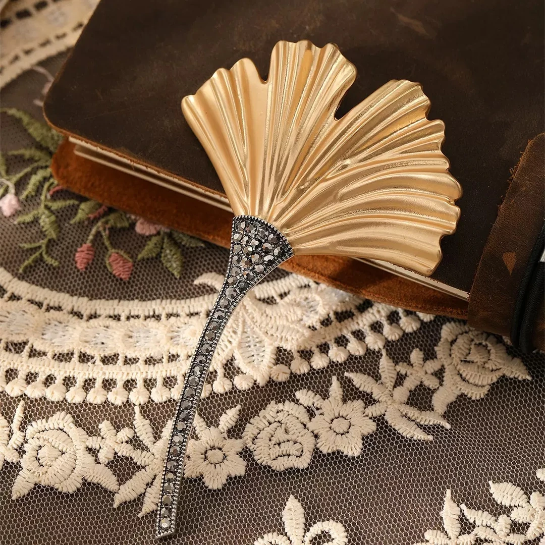 合金胸针 【法式银杏】轻奢复古简约古典浪漫精致优雅秋冬大衣4309