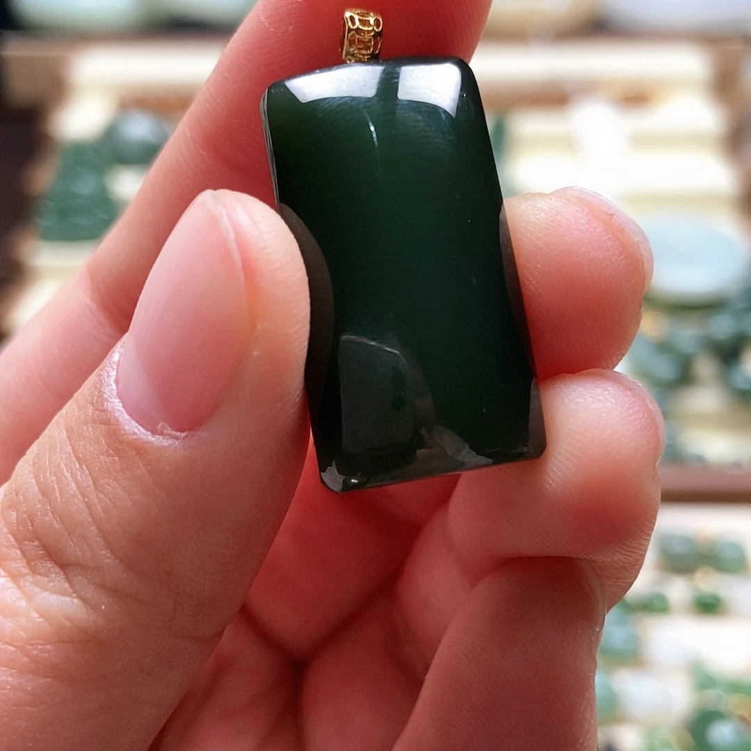 吊坠(不含链)18K金镶嵌和田玉