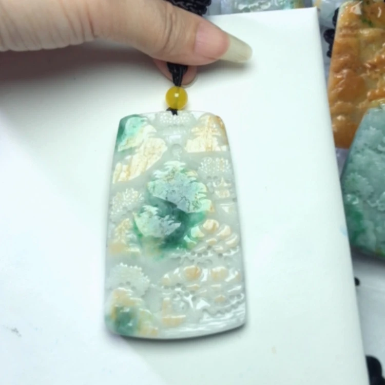 【闪购商品】翡翠挂件未镶嵌锦**华山水