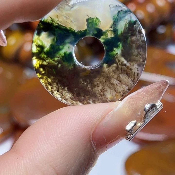 玛瑙/玉髓颈饰未镶嵌