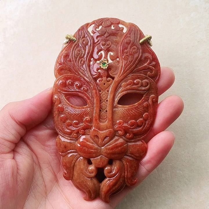 翡翠未镶嵌颈饰挂件