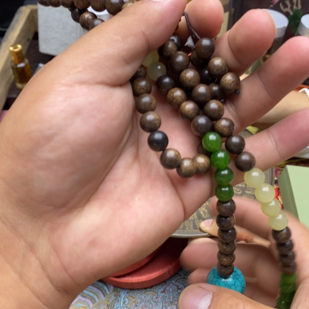 大叶紫檀（黑酸枝木类）