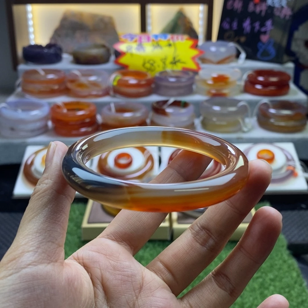 手镯玛瑙/玉髓未镶嵌