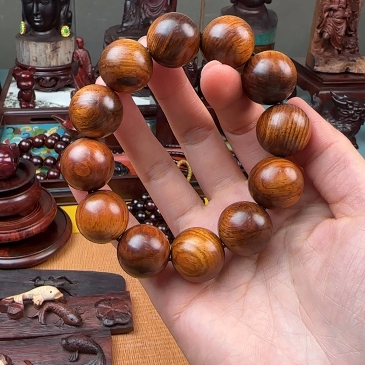 奋***子檀香紫檀（小叶紫檀）