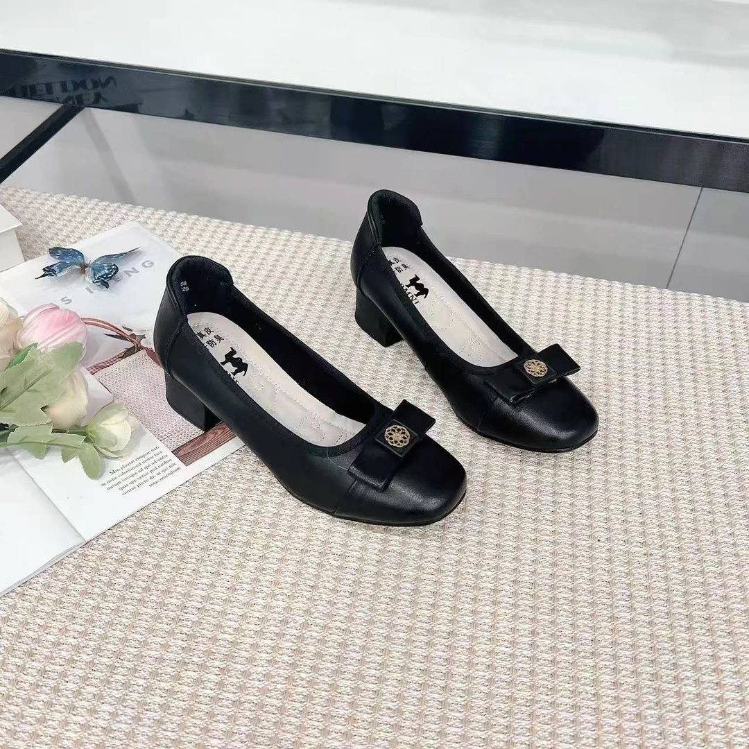 93008 新款法式浅口女平底方头百搭单鞋