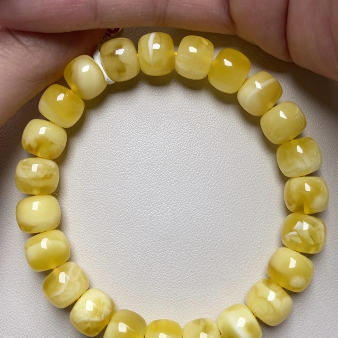 蜜蜡未镶嵌珠宝奇石209