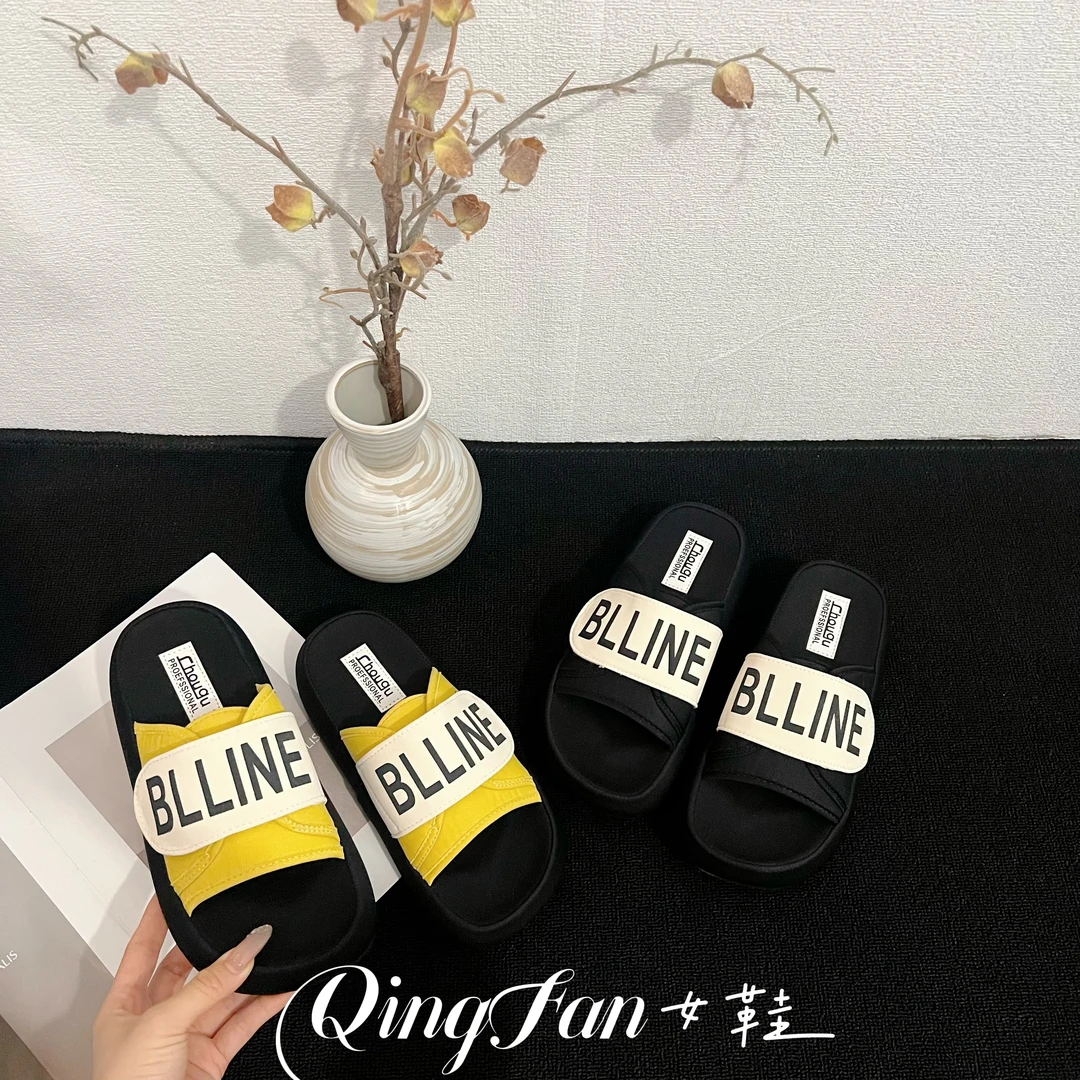 厚底凉拖鞋女夏外穿2025新款超火时尚高级感潮流增高海边沙滩凉鞋