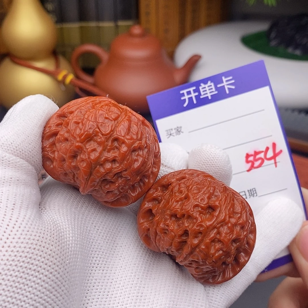 文玩核桃把件43血麒麟554