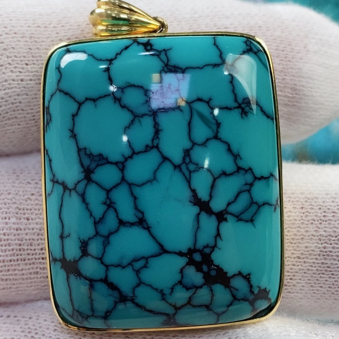 绿松石珠宝奇石18K金镶嵌