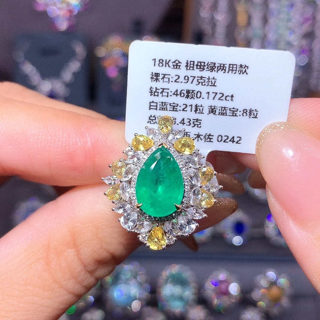 偷***屎戒指祖母绿18K金镶嵌