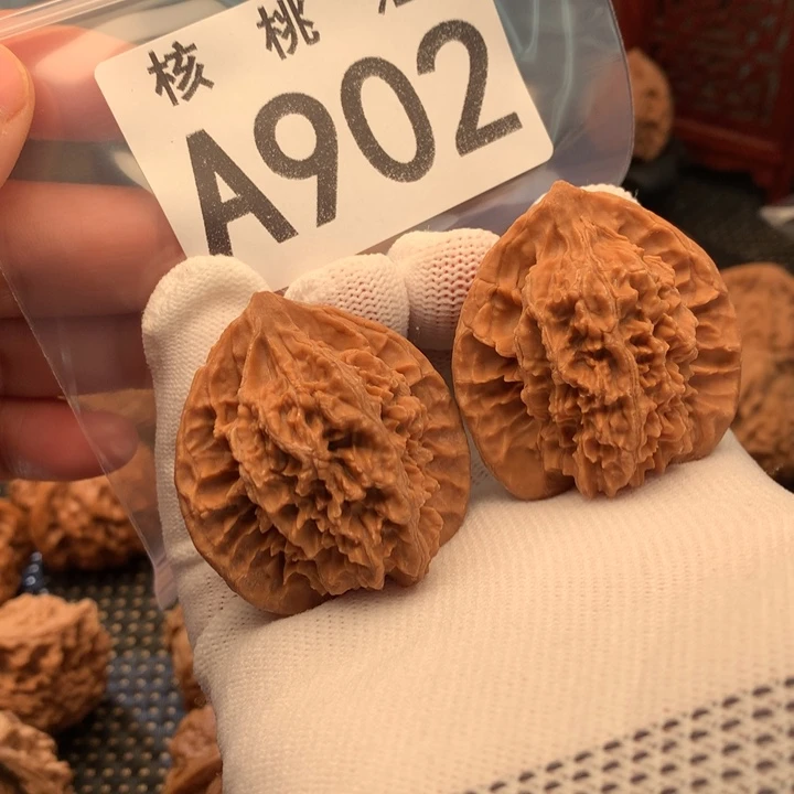 文玩核桃吊坠金刚纹42