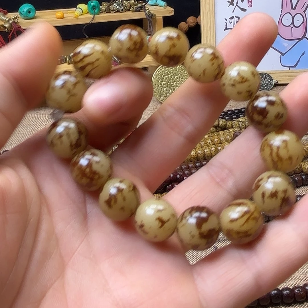 星月菩提吊坠灵动飘逸