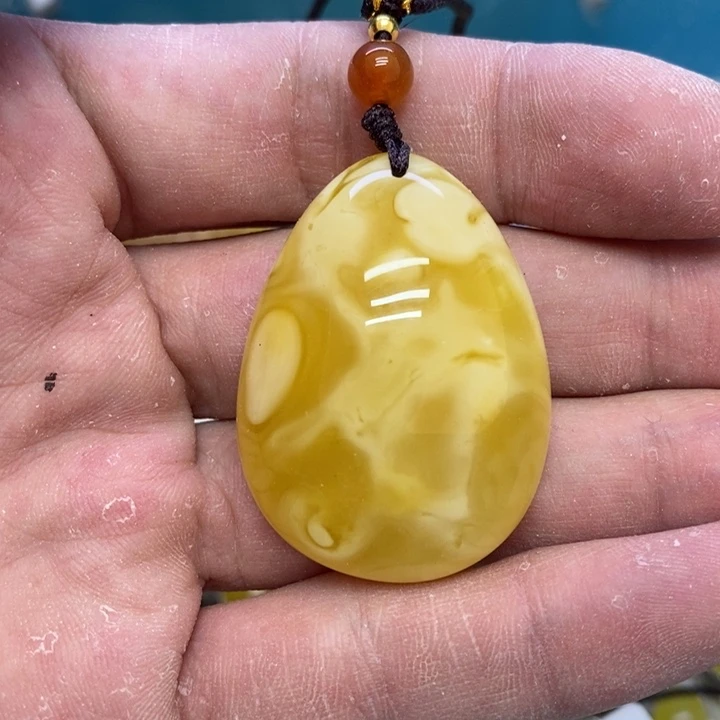 蜜蜡裸石未镶嵌吊坠