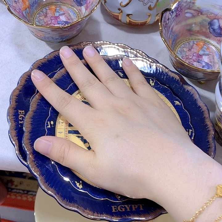 瓷片微瑕…………………………2