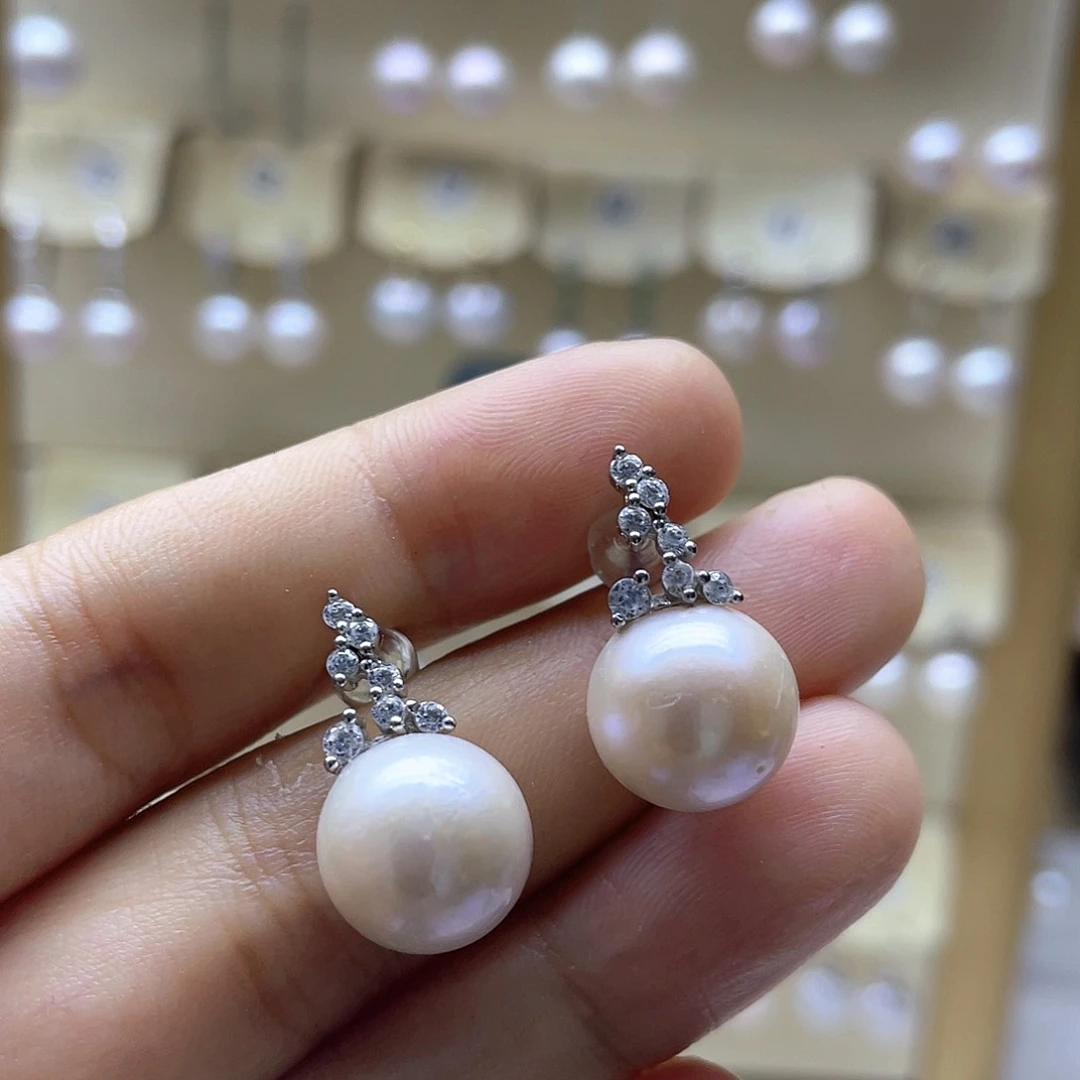 银S925镶嵌淡水珍珠耳饰