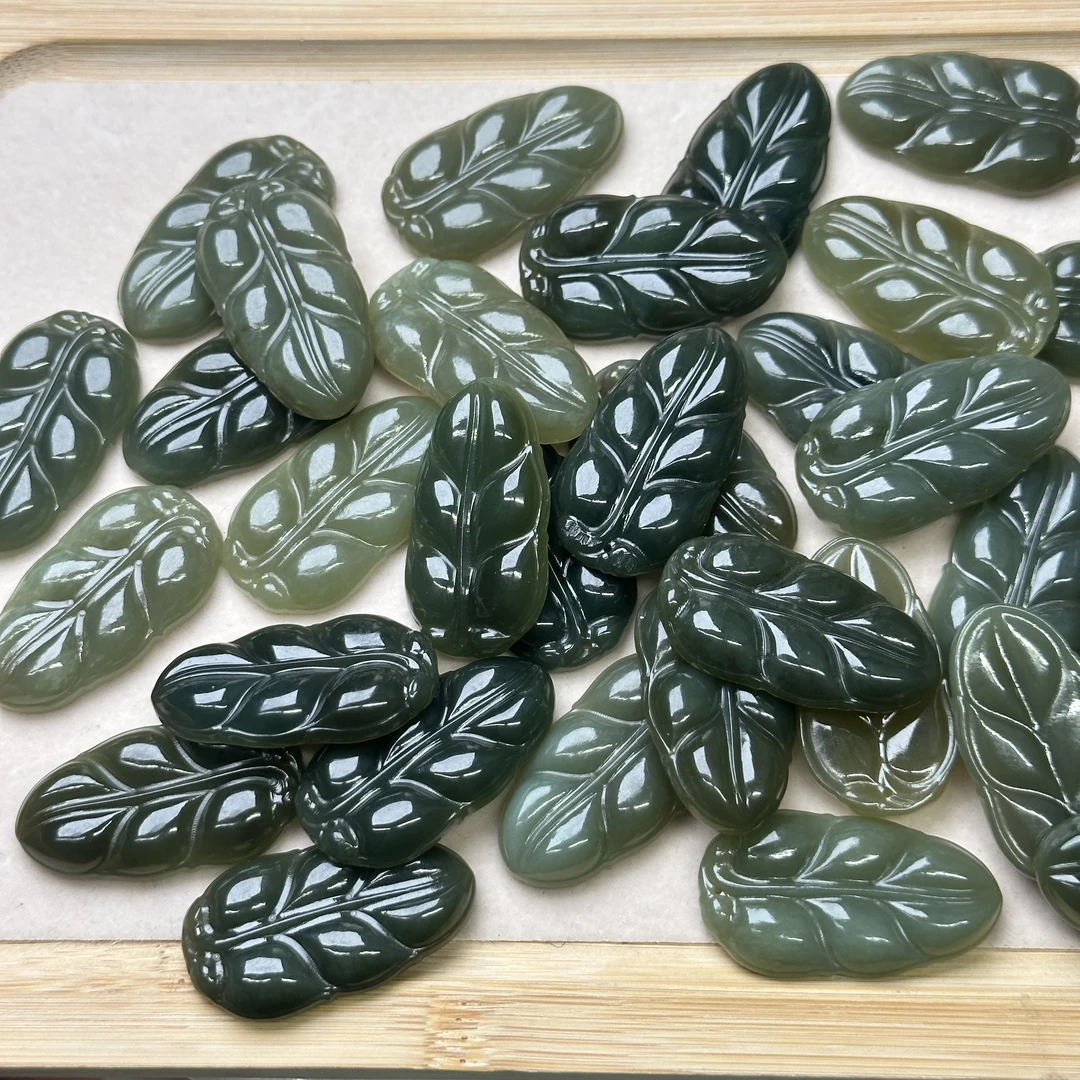 【G24】和田玉叶子（厚的）多样性发其一