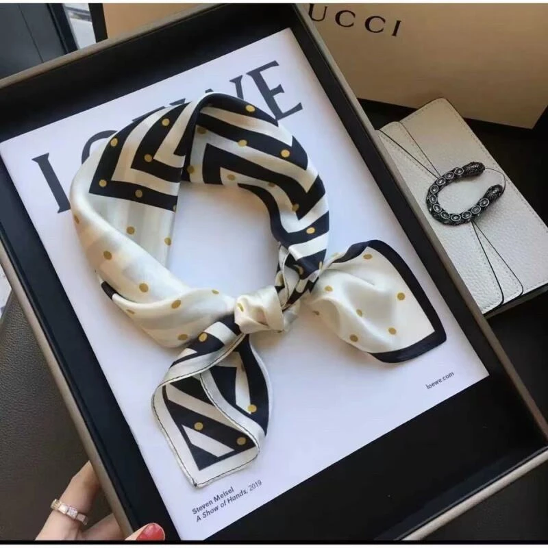 （623）新款时尚百搭洋气丝巾围巾披肩面料70*70 布料