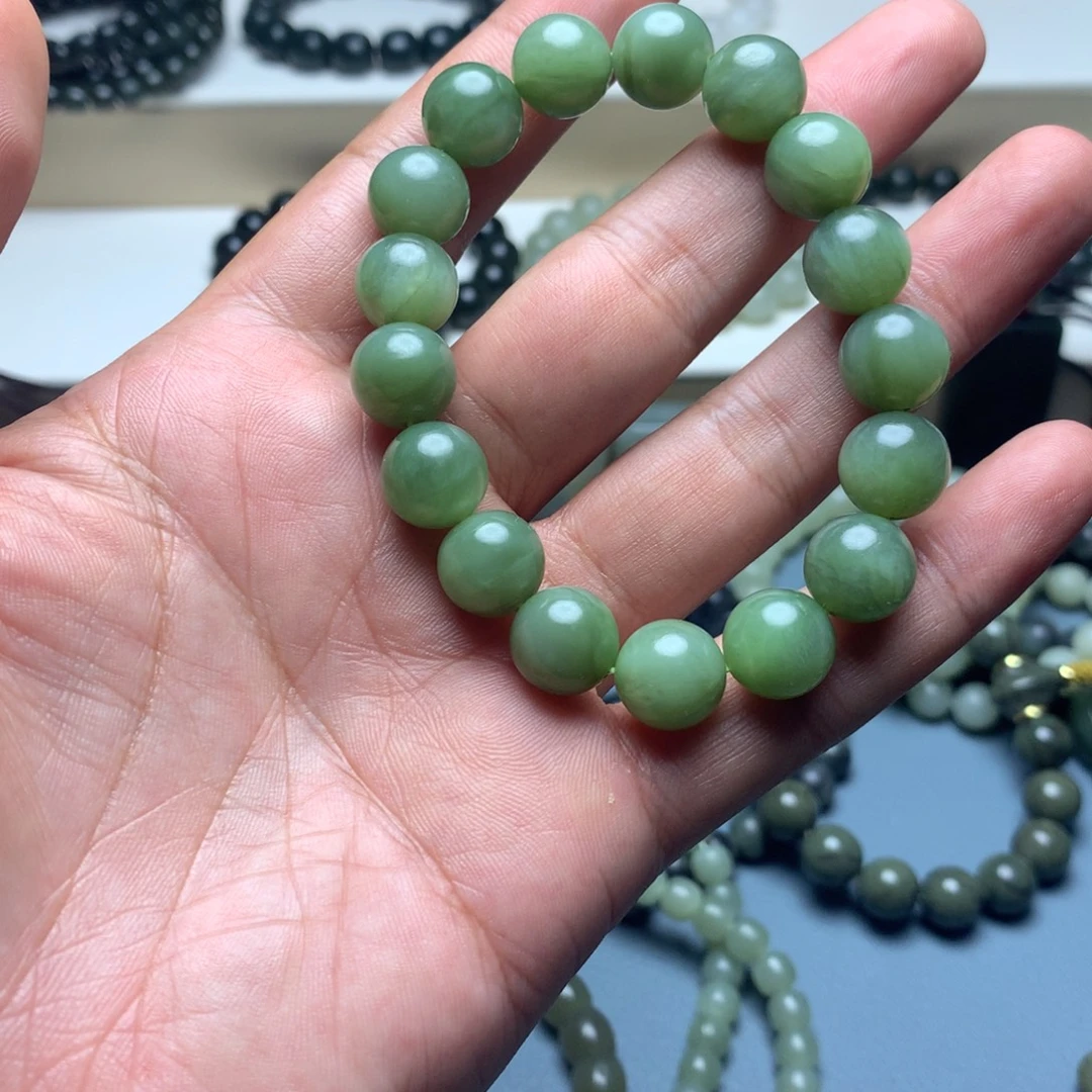 和田玉未镶嵌手链