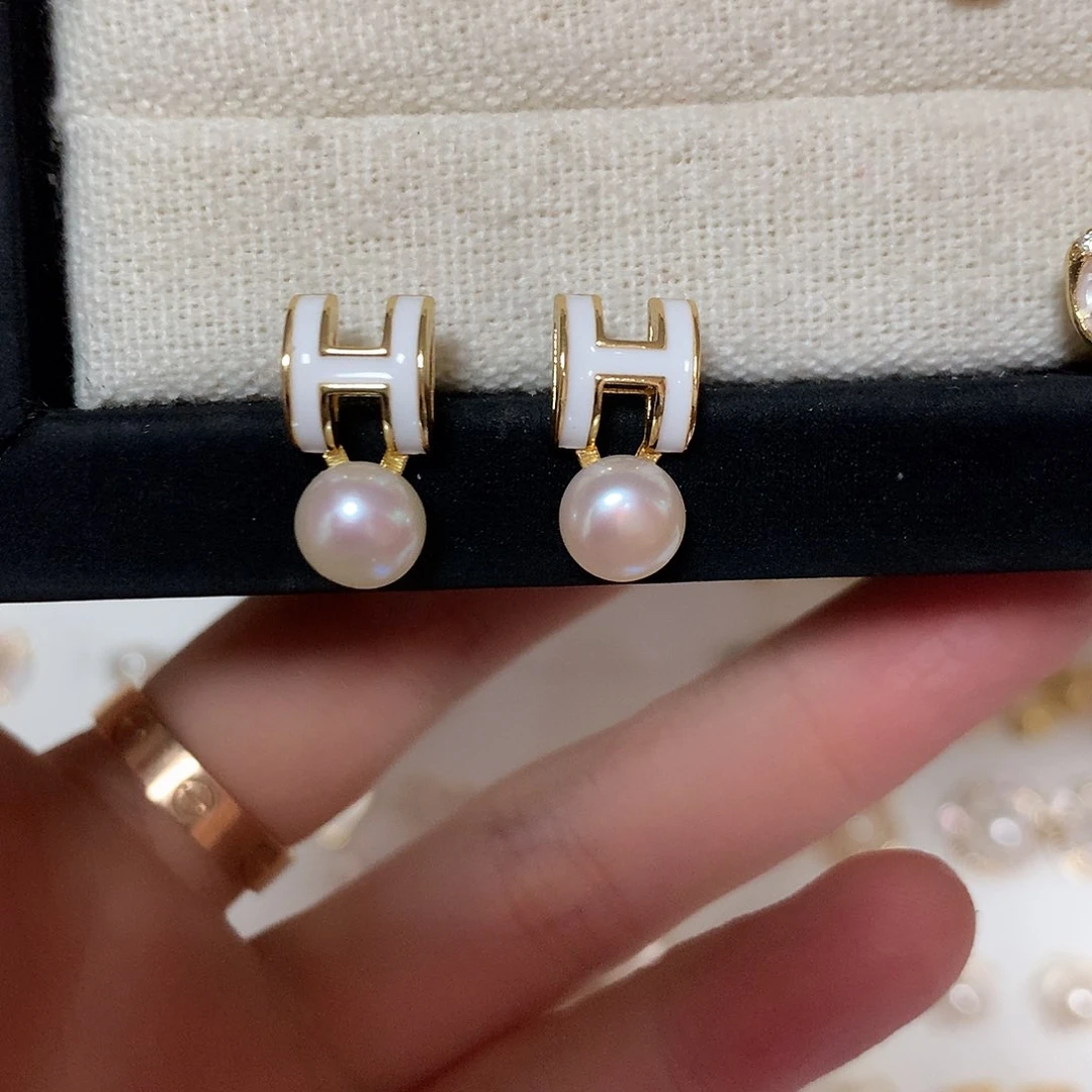 淡水珍珠耳饰合金
