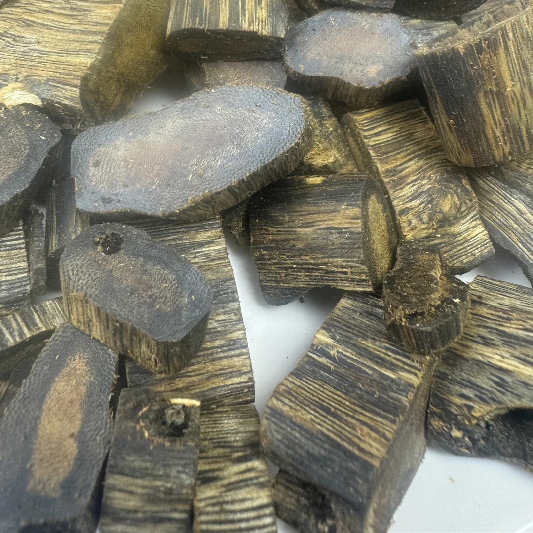 高油边角料，可打粉 可上炉熏香 50g