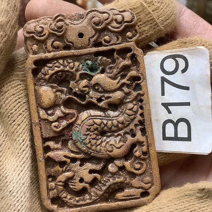 未镶嵌和田玉挂件阿****讲