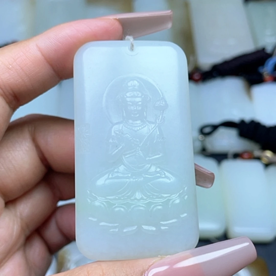 【闪购商品】颈饰未镶嵌和田玉随**安