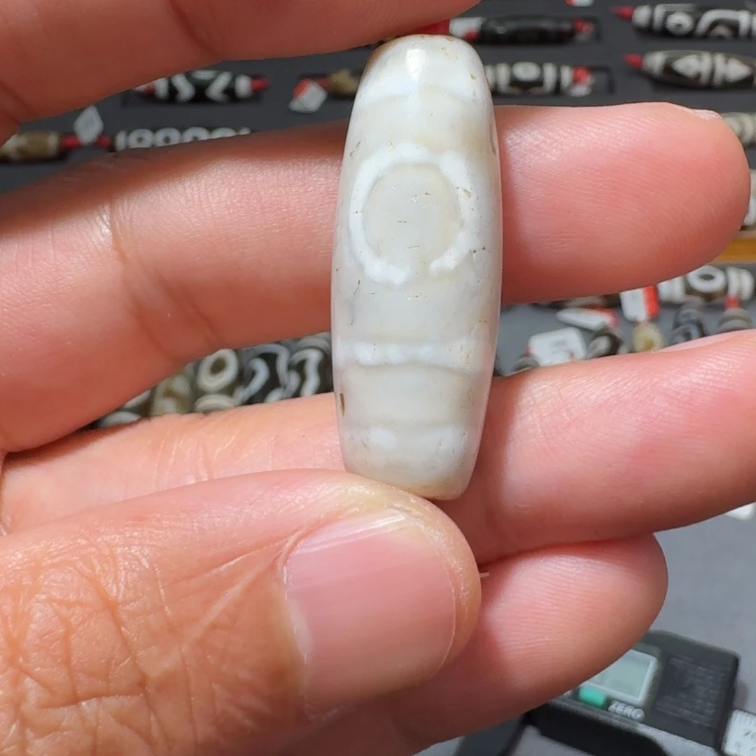 玛瑙/玉髓颈饰未镶嵌60