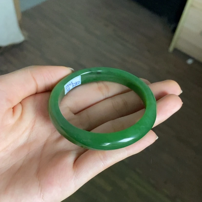 【闪购商品】未镶嵌手镯和田玉（碧玉）