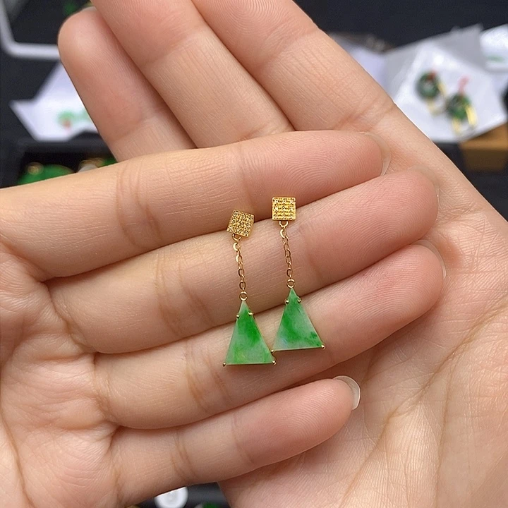 翡翠耳饰18K金镶嵌天然翡翠