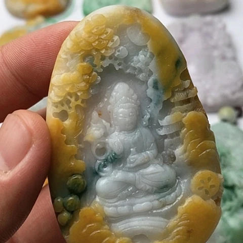 定制翡翠未镶嵌翡翠