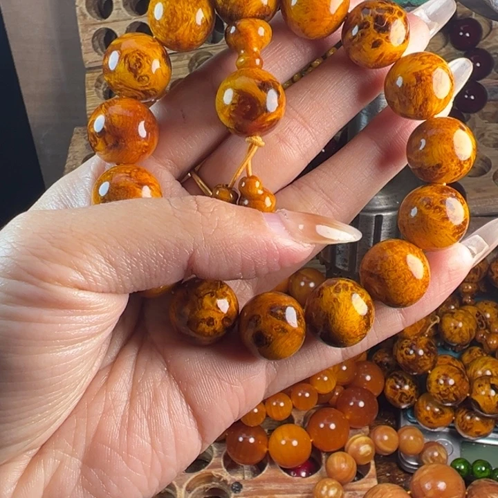 腊***梅松木（琥珀木）手串/手链