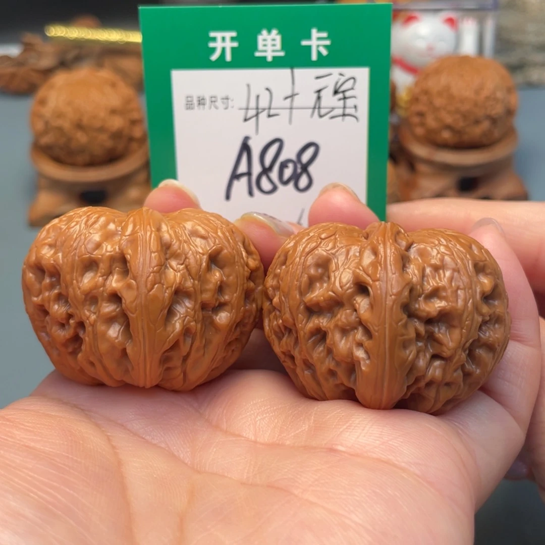 吊坠桃核文玩核桃
