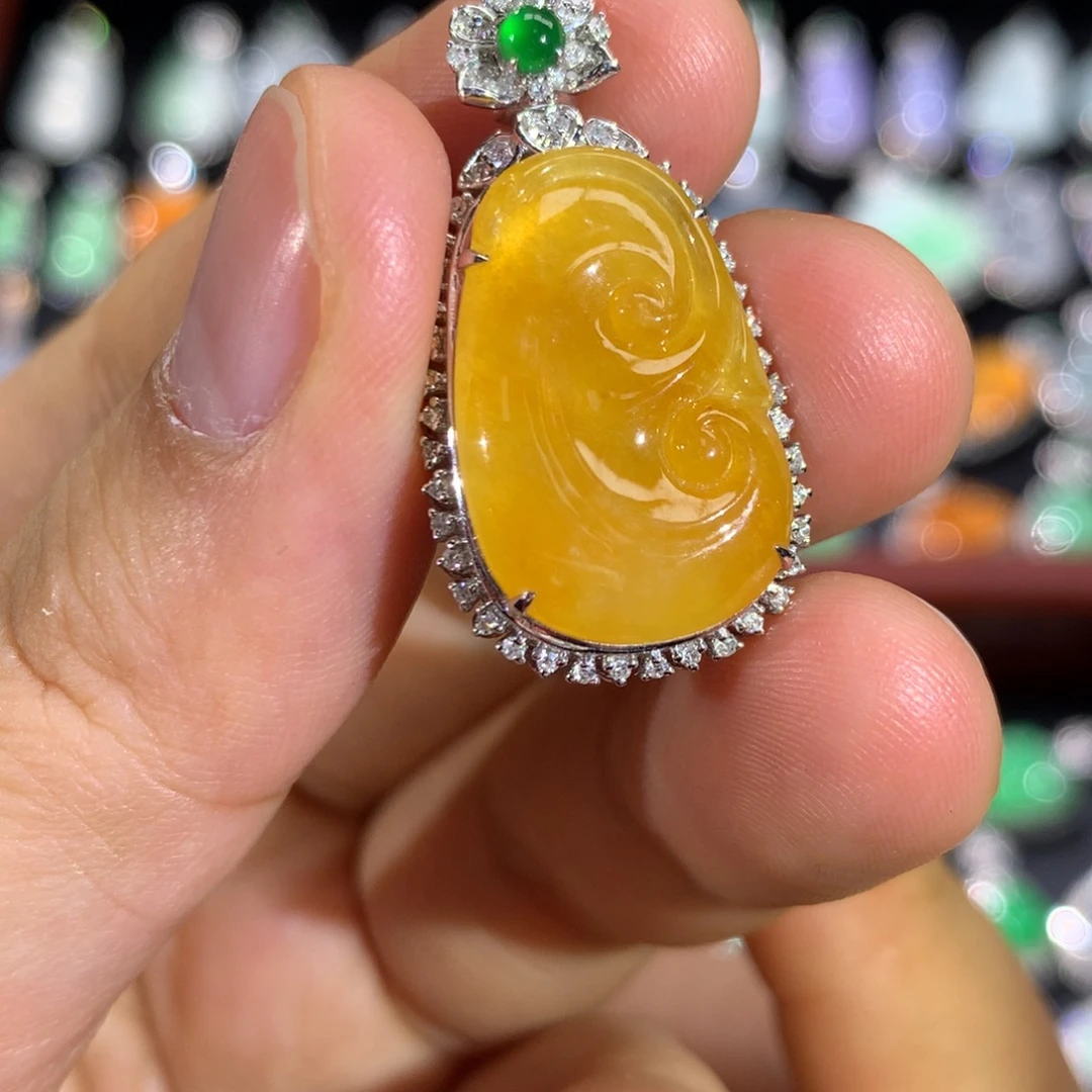翡翠18K金镶嵌吊坠(不含链)签收后48小时鉴赏期