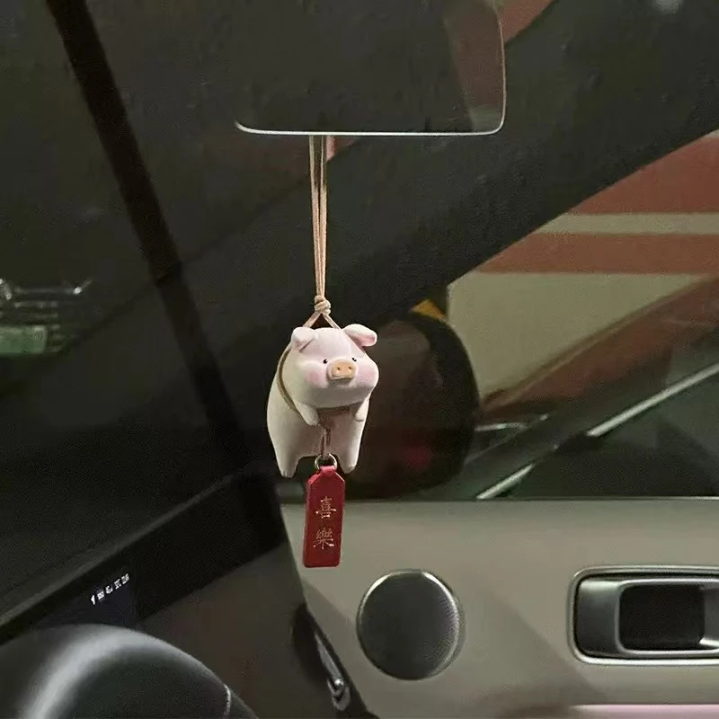 创意车载内挂件-可爱小猪“猪你平安”快乐小猪车内吊饰汽车公仔